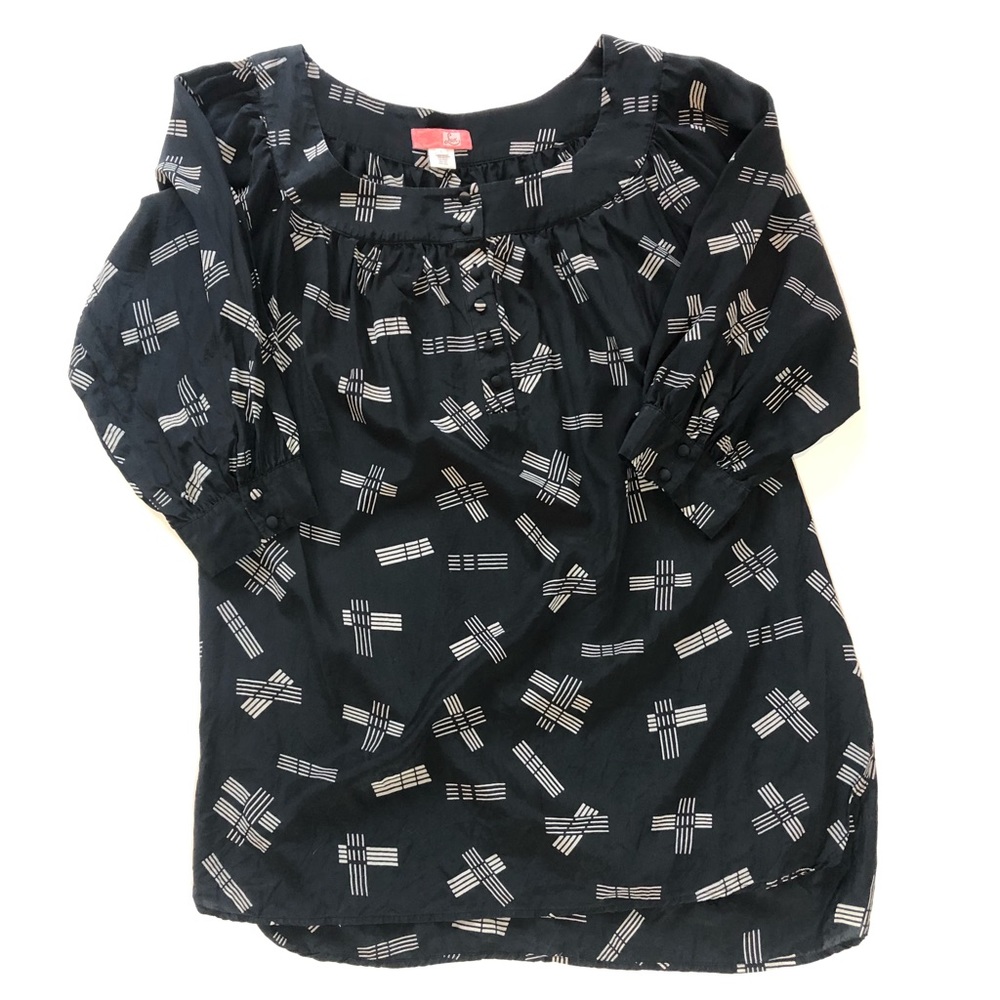 Black Patterned 100% Silk Blouse Loose Flowy Fit